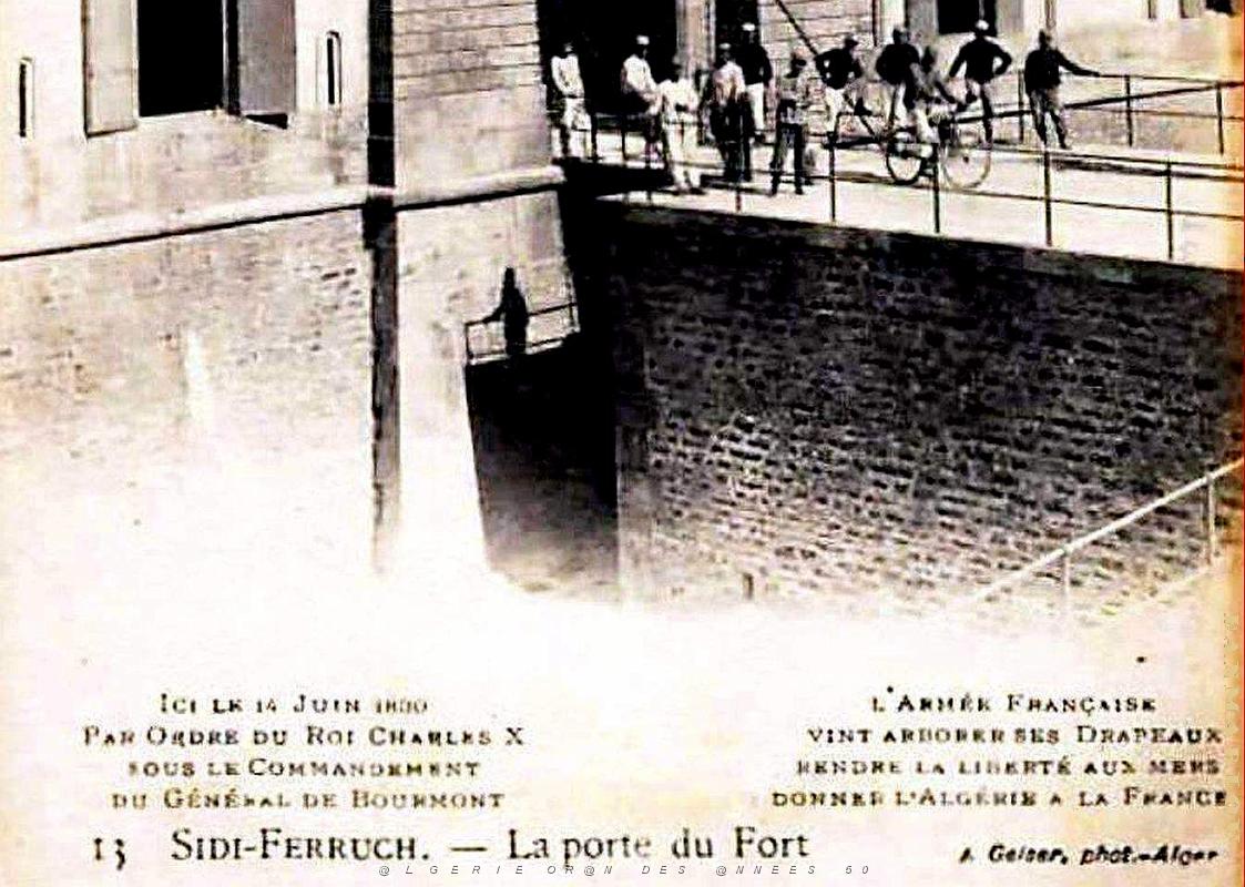 2644- Sidi-Ferruch - Fort - Porte2.jpg